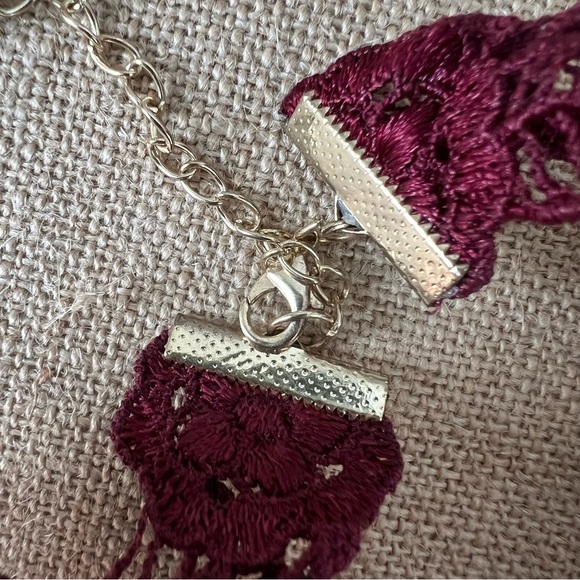 Maroon red lace wide choker collar necklace adjustable woven string intricate - Picture 4 of 5